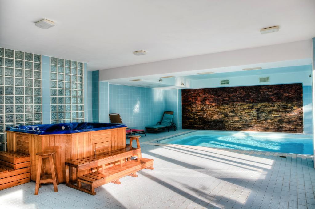 Vila Pinul Si Mesteacanul Hotel Poiana Brasov Exterior foto